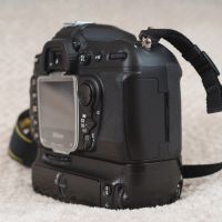 Лот: 14423048. Фото: 3. Nikon D200 + MB-D200 + MC-33. Фото, видеокамеры, оптика
