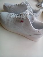 Лот: 11770112. Фото: 2. Кроссовки Reebok 38-39. Женская обувь