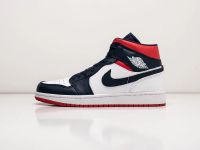 Лот: 17263919. Фото: 3. Кроссовки Nike Air Jordan 1 Mid... Одежда, обувь, галантерея