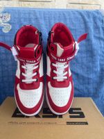 Лот: 25583351. Фото: 2. Кроссовки бело-красные р-р 36... Обувь