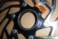 Лот: 12148801. Фото: 2. Ротор Shimano 180 мм. Center Lock... Велоспорт