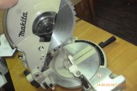 Лот: 6350133. Фото: 4. Пила торцовочная Makita LS1040F. Красноярск