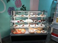 Лот: 15887303. Фото: 3. Витрина кондитерская холодильная... Бизнес