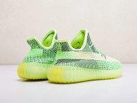 Лот: 15273407. Фото: 2. Adidas Yeezy 350 Boost v2 Артикул... Мужская обувь