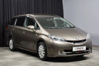 Лот: 24643945. Фото: 4. Toyota Wish 2010