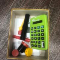 Лот: 20220270. Фото: 2. набор фокусника и калькулятор. Сувениры