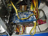 Лот: 7687222. Фото: 3. Видеокарта Gigabyte Radeon R7... Компьютеры, оргтехника, канцтовары