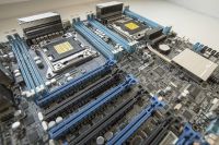 Лот: 5068900. Фото: 4. ASUS Z9PE-D8 WS. Красноярск