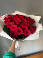 Лот: 2998537. Фото: 6. Букет из 25 роз 5000 рублей.