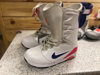 Лот: 16865738. Фото: 2. Ботинки для сноуборда Nike. Лыжи