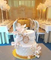 Лот: 11465386. Фото: 2. Торт свадебный 3. Кондитерские изделия, конфеты