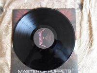 Лот: 2774920. Фото: 2. Master Of Puppets lp. Коллекционирование, моделизм