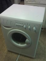 Лот: 3686958. Фото: 3. Стиральная машина Indesit W105TX... Бытовая техника