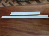 Лот: 5899607. Фото: 3. Плинтус пластиковый самоклюящийся... Строительство и ремонт