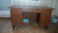 Лот: 6828231. Фото: 2. Продам письменный стол. Офисная мебель и домашние кабинеты