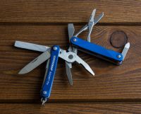 Лот: 7551359. Фото: 2. Leatherman Squirt PS4 blue. Охота