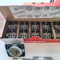 Лот: 25883746. Фото: 4. Розетки, выключатели. Красноярск