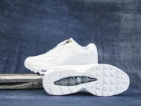 Лот: 13701150. Фото: 3. Кроссовки Nike AIR MAX 90 White. Одежда, обувь, галантерея