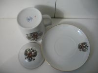 Лот: 17031004. Фото: 3. Бокал с блюдцем и крышкой Герб... Домашний быт