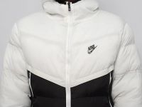 Лот: 24975807. Фото: 2. Куртка зимняя Nike. Мужская одежда