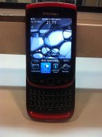 Лот: 7902316. Фото: 2. Мобильный телефон BlackBerry Torch... Смартфоны, связь, навигация