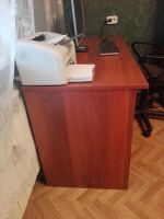 Лот: 10091203. Фото: 2. Стол письменный / стол / стол... Офисная мебель и домашние кабинеты