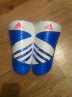 Лот: 10673421. Фото: 2. Щитки футбольные Adidas, детские... Обмундирование и экипировка