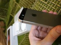 Лот: 13741280. Фото: 5. IPhone Se 32gb Space Gray