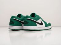 Лот: 20774122. Фото: 2. Кроссовки Nike Air Jordan 1 Low. Мужская обувь