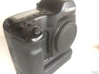 Лот: 8317665. Фото: 5. Фотоаппарат Canon 5D + батарейный...