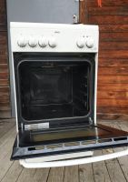 Лот: 16534783. Фото: 4. Электрическая плита Zanussi ZCV560NW. Красноярск
