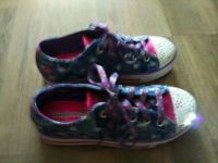 Лот: 12034799. Фото: 3. Кеды детские Skechers, новые... Дети растут