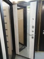 Лот: 15435463. Фото: 6. Дверь входная Центурион с Зеркалом...