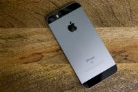 Лот: 8303590. Фото: 3. iphone se 16 gb. Красноярск