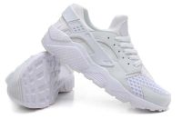Лот: 7150638. Фото: 2. Кроссовки Nike Huarache. Мужская обувь