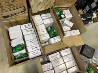 Лот: 25882864. Фото: 2. Склад розеток, выключателей, все... Электрооборудование