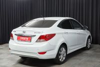 Лот: 24005055. Фото: 4. Hyundai Solaris 2012