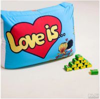 Лот: 8386186. Фото: 3. Подушка-антистресс "Love is... Сувениры, подарки
