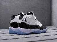 Лот: 12973011. Фото: 3. Кроссовки Nike Air Jordan 11. Одежда, обувь, галантерея