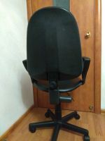 Лот: 13380769. Фото: 5. Кресло офисное чёрное новая эко-кожа...