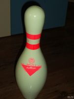Лот: 12817812. Фото: 2. Кегля для боулинга(Оригинал ). Спортивные товары
