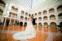 Лот: 2805341. Фото: 3. свадебное платье со шлейфом. Ришелье... Одежда, обувь, галантерея