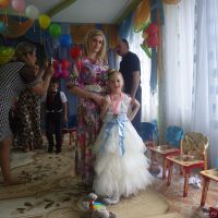 Лот: 13532638. Фото: 3. Платье , Рост 130 и выше. Дети растут