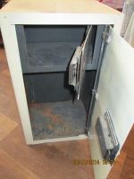 Лот: 4632915. Фото: 2. Сейф б/у. Офисная мебель и домашние кабинеты