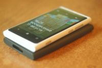 Лот: 3067724. Фото: 2. Nokia Lumia 800 White 16GB. В... Смартфоны, связь, навигация