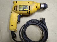 Лот: 24692801. Фото: 2. Дрель-шуруповерт DeWalt DW173C-QS. Инструмент и расходные