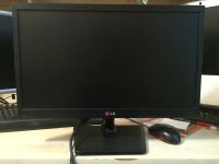 Лот: 6051875. Фото: 2. монитор LG 20EN33 (20") осталось... Мониторы, проекторы