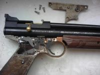 Лот: 6802332. Фото: 3. Пистолет кросман 1377. Спортивные товары