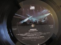 Лот: 7013891. Фото: 3. Genesis "Seconds Out" 1977 год... Красноярск
