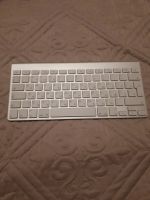Лот: 10719906. Фото: 2. Apple A1314 Wireless Keyboard... Периферия